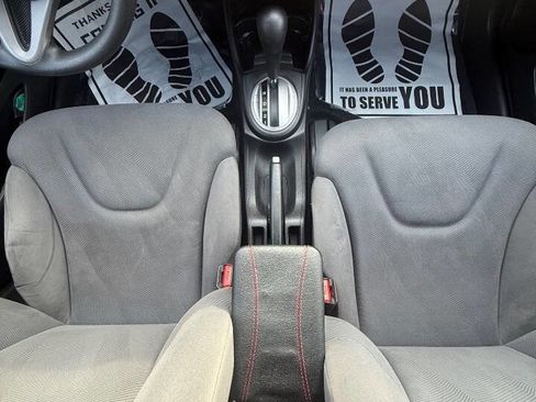 Used 2011 Honda Fit image 16