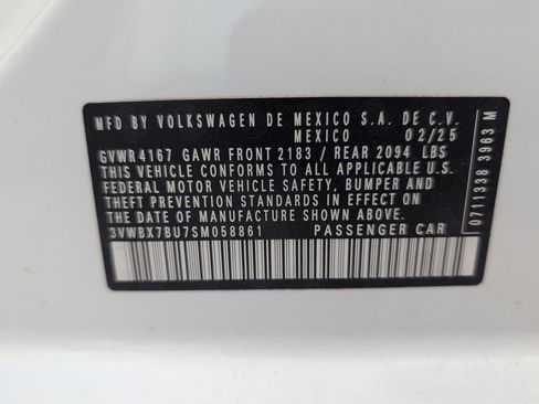 Used 2025 Volkswagen Jetta Sport FWD image 35