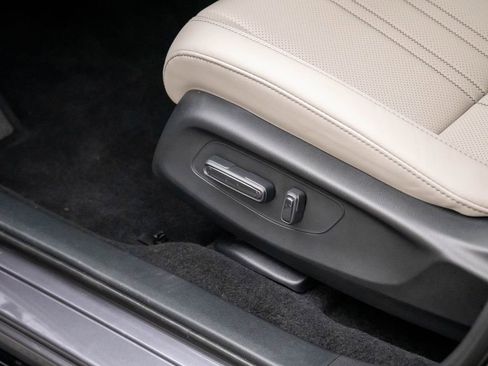 New 2026 Honda HR-V EX-L image 15