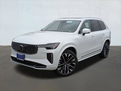 New 2026 Volvo XC90 T8 Ultra w/ Protection Package Premier