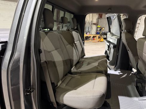 Used 2015 Ford F150 XLT w/ Equipment Group 302A Luxury RWD image 22