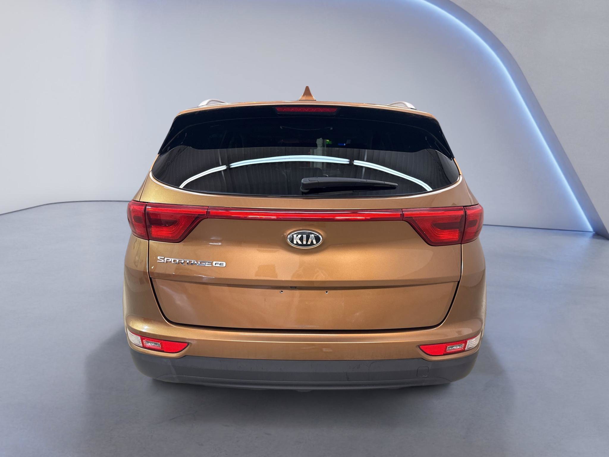 Used 2018 Kia Sportage LX w/ LX Technology Package FWD image 7
