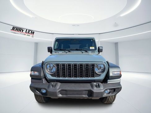 New 2026 Jeep Wrangler Sport S image 7