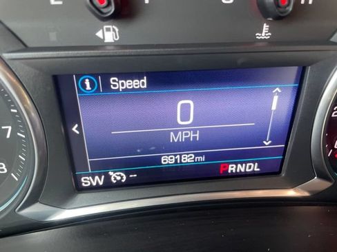 Used 2019 Chevrolet Equinox LT FWD image 21