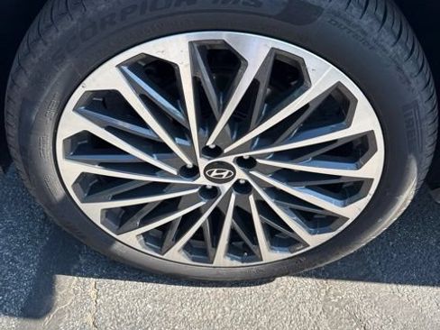 Used 2026 Hyundai Palisade Calligraphy AWD/4WD image 9