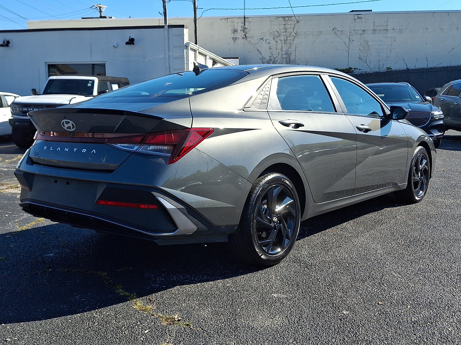 Certified 2026 Hyundai Elantra Sport FWD image 6