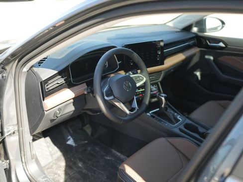 New 2026 Volkswagen Jetta SEL image 12