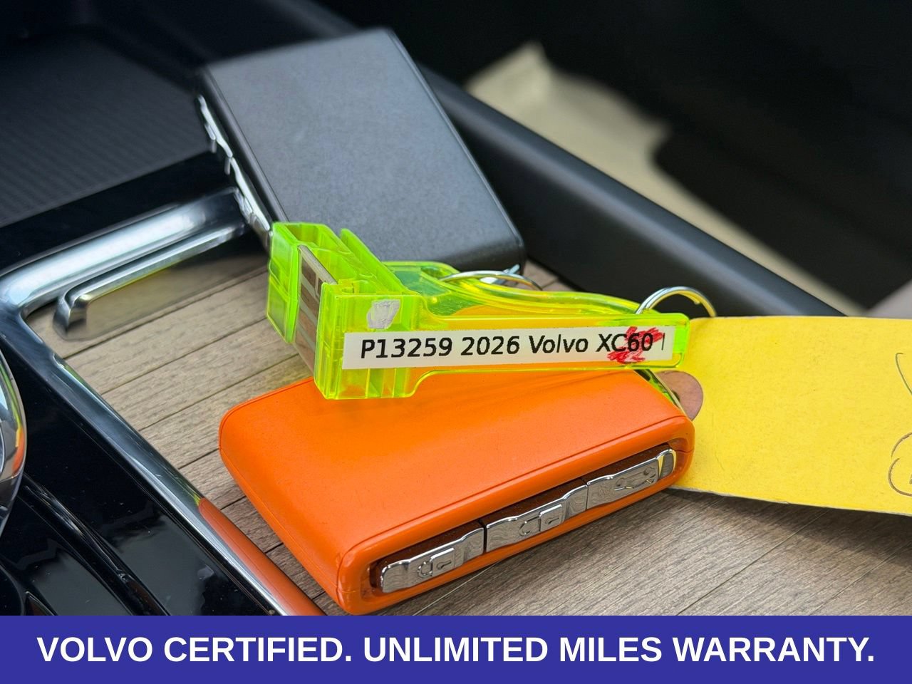 Certified 2026 Volvo XC60 B5 Plus AWD/4WD image 32