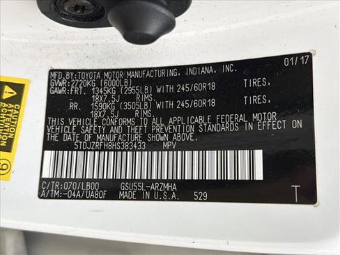 Used 2017 Toyota Highlander XLE image 26