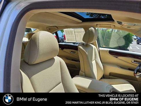 Used 2011 Lexus LS 460 AWD w/ Luxury Value Edition image 13