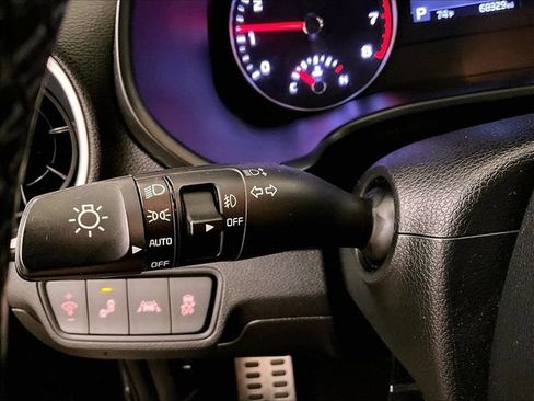 Used 2021 Kia Forte GT-Line FWD image 30