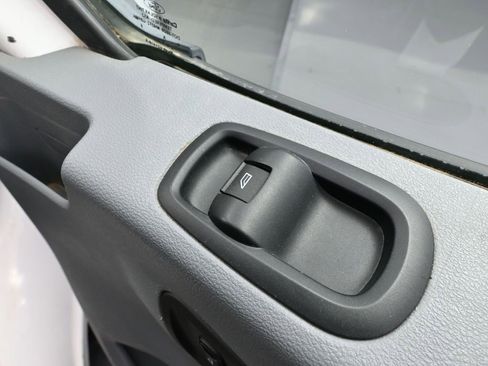 Used 2017 Ford Transit 350 XLT image 45