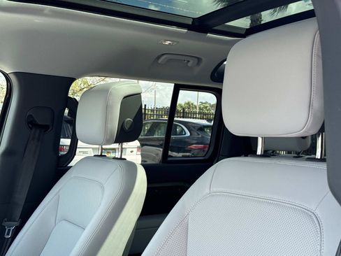 New 2025 Land Rover Defender 110 S image 20