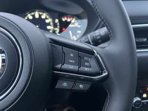 New 2025 MAZDA CX-5 Signature image 39