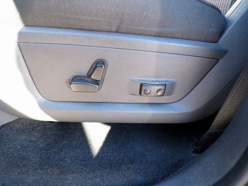 Used 2010 Dodge Ram 1500 Truck SLT w/ Big Horn Regional Pkg image 18