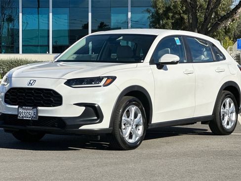 Certified 2025 Honda HR-V LX image 8