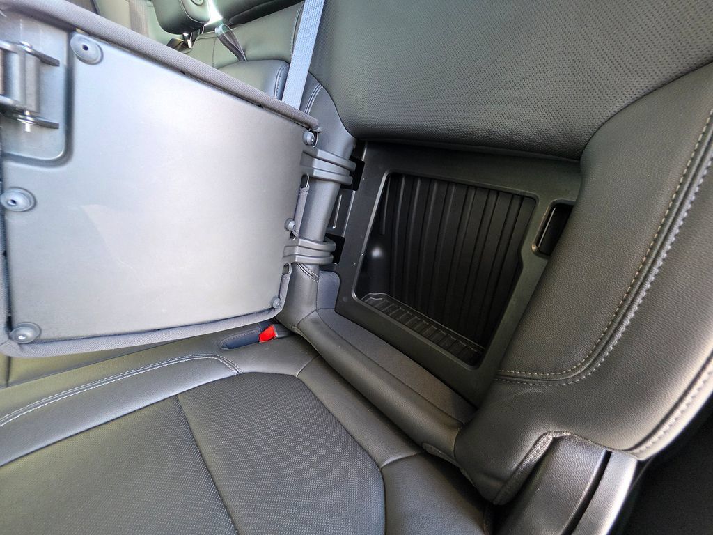 Used 2019 Chevrolet Silverado 1500 LTZ AWD/4WD image 68