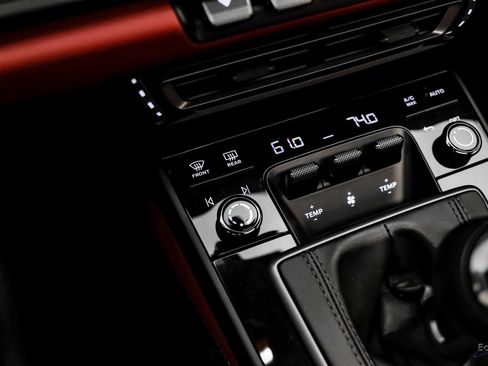 Used 2024 Porsche 911 Carrera GTS image 65