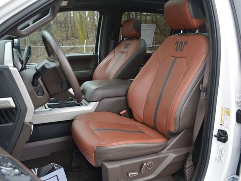 Used 2018 Ford F450 King Ranch w/ King Ranch Ultimate Package AWD/4WD image 9