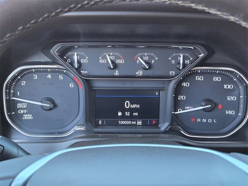 Used 2019 GMC Sierra 1500 SLT w/ SLT Premium Package image 31