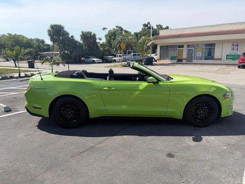 Used 2020 Ford Mustang Premium RWD image 35