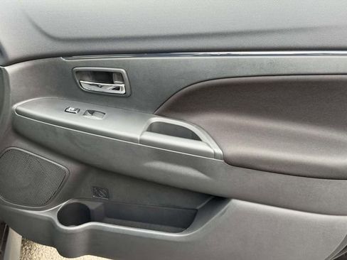 New 2026 Mitsubishi Outlander Sport ES image 8