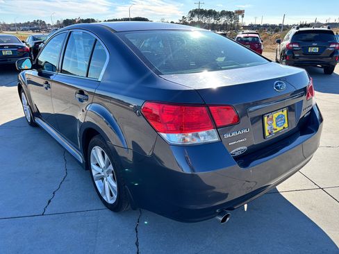 Used 2013 Subaru Legacy 2.5i Premium w/ All-Weather Pkg image 6