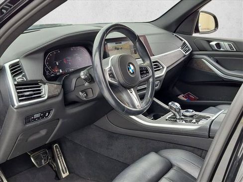 Used 2022 BMW X5 sDrive40i w/ M Sport Package RWD image 9