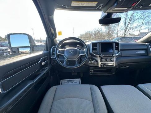 Used 2024 RAM 2500 Big Horn w/ Bed Utility Group image 18