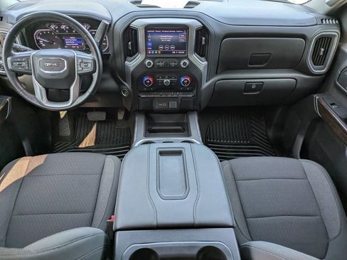 Used 2022 GMC Sierra 1500 Elevation w/ X31 Off-Road Package AWD/4WD image 15