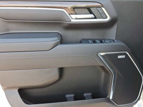 Used 2022 Chevrolet Silverado 1500 RST image 27