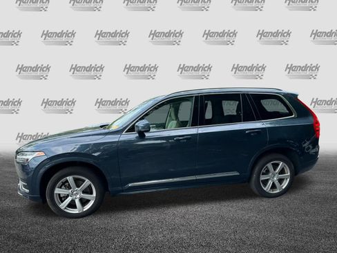 Used 2024 Volvo XC90 B5 Core w/ Protection Package AWD/4WD image 11