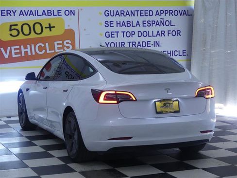 Used 2022 Tesla Model 3 RWD image 5