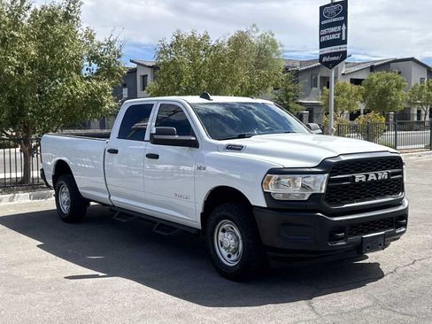 Used 2022 RAM 2500 Tradesman RWD image 2