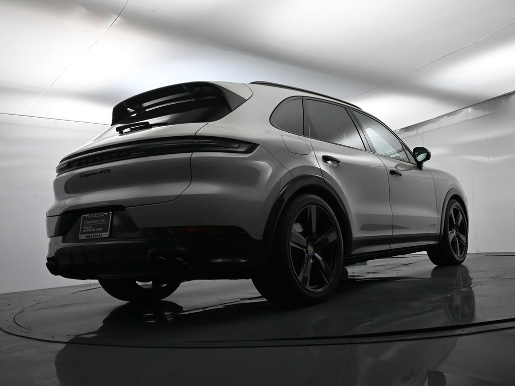 Certified 2026 Porsche Cayenne GTS AWD/4WD image 51