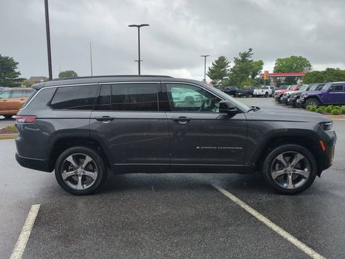New 2026 Jeep Grand Cherokee L Limited w/ Trailer Tow Package AWD/4WD image 3