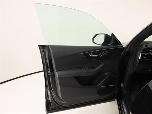 New 2026 Audi Q8 Premium Plus image 10