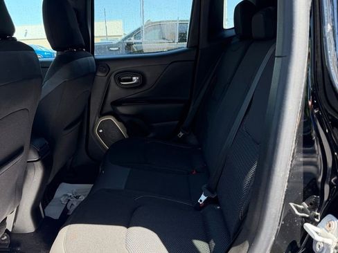 Used 2016 Jeep Renegade 75th Anniversary AWD/4WD image 12