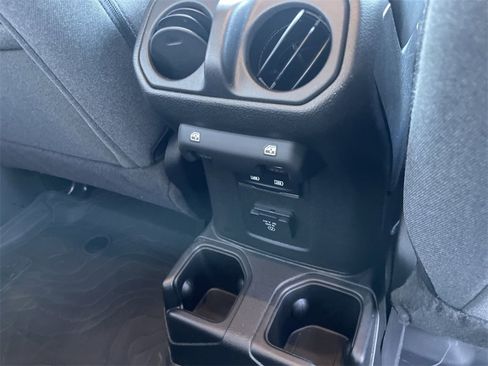 Used 2024 Jeep Gladiator Sport image 24