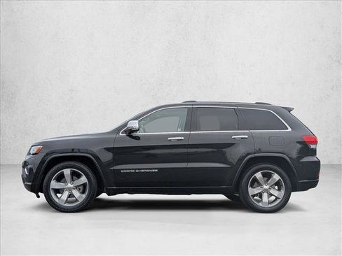 Used 2014 Jeep Grand Cherokee Overland w/ Advanced Technology Group image 9