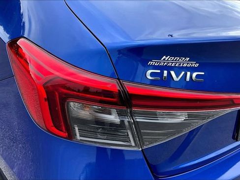 Used 2023 Honda Civic EX image 21