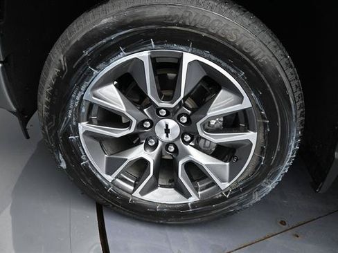 Used 2025 Chevrolet Silverado 1500 RST w/ Texas Edition Plus RWD image 18