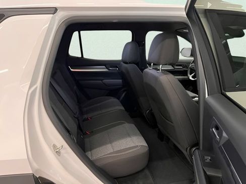 Certified 2025 GMC Terrain Elevation AWD/4WD image 11