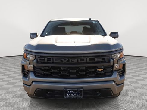 Used 2025 Chevrolet Silverado 1500 Custom image 15