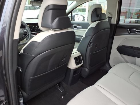 New 2026 Kia Sportage EX w/ EX Panorama Roof Package FWD image 10