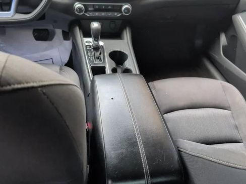 Used 2020 Nissan Altima 2.5 S FWD image 10