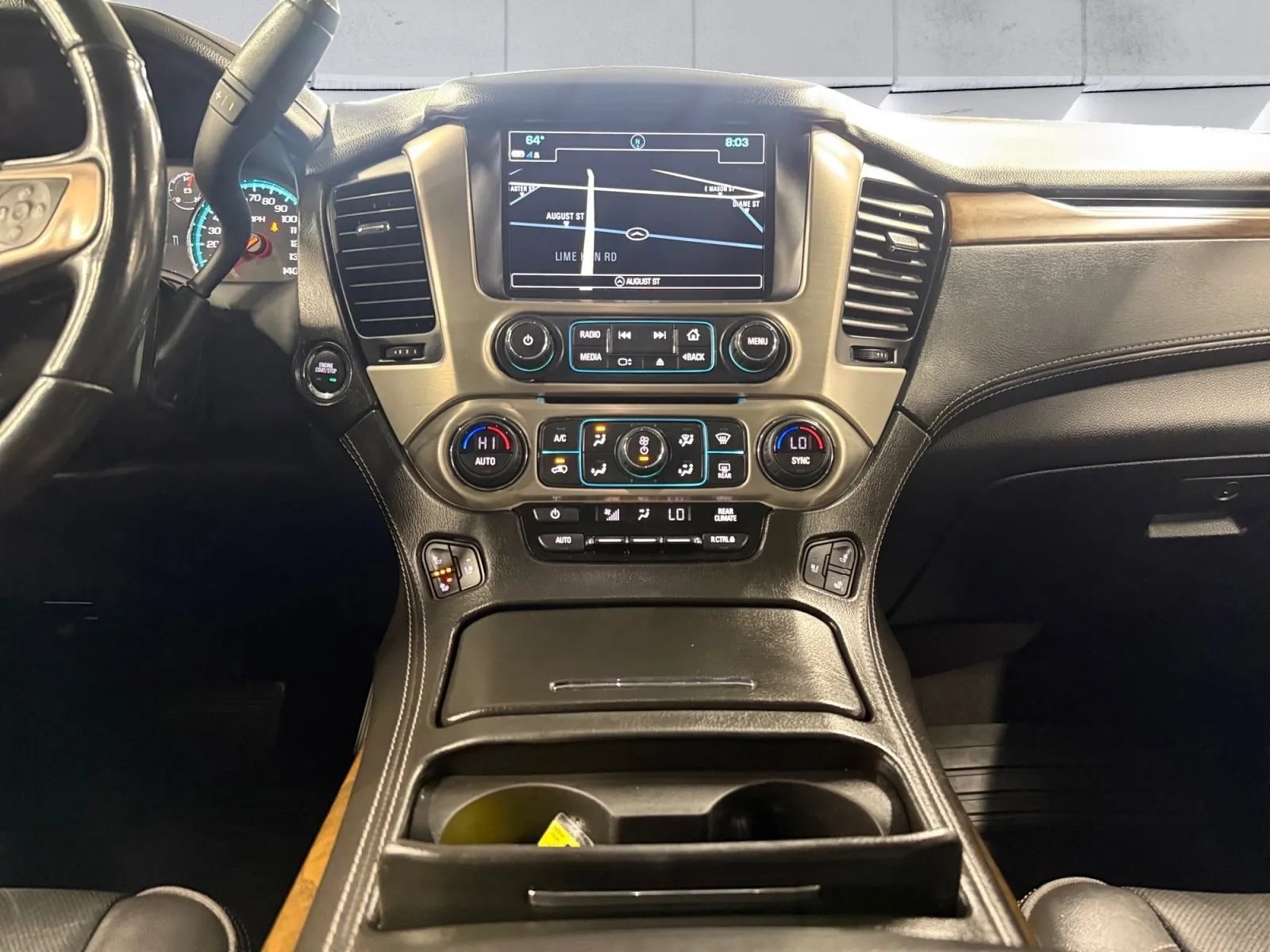 Used 2020 GMC Yukon Denali w/ Open Road Package AWD/4WD image 18