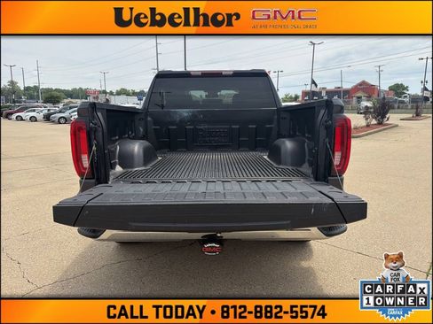 Used 2025 GMC Sierra 1500 SLT AWD/4WD image 9