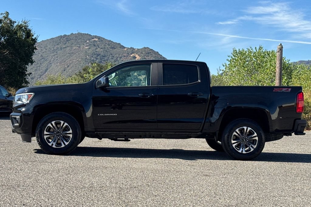 Used 2021 Chevrolet Colorado Z71 w/ Safety Package AWD/4WD image 7