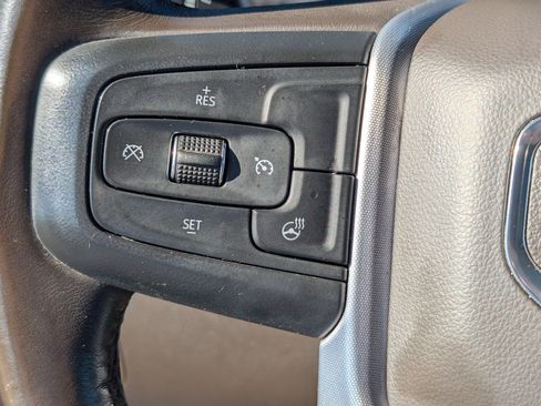 Used 2021 GMC Sierra 1500 SLT w/ X31 Off-Road Package image 19